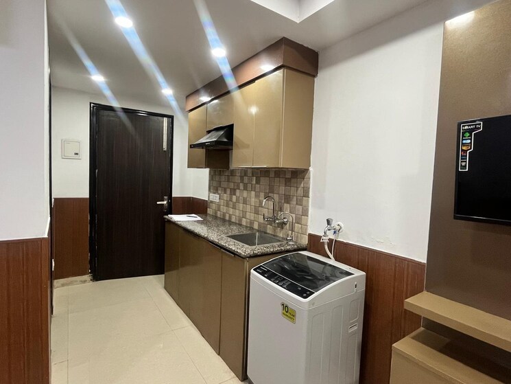 Kitchen, dlf-city-phase-v 1 Bedroom 700 Sq.Ft. Builder Floor In Dlf Phase V Gurgaon 9224458