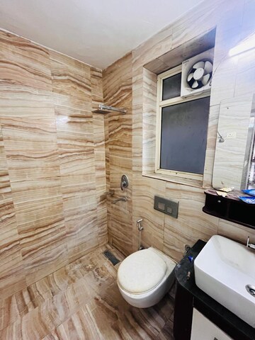 Bathroom in 3 BHK Builder Floor at Settlers India, Sector 57 – for Rent