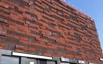 Office Space For Rent in Vesu