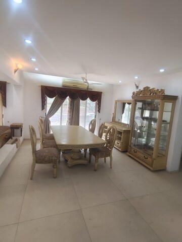 2.5 BHK Apartment For Rent in Cybercity Rainbow Vistas, Hi Tech City