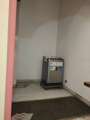Furnished Amenities in 2 BHK Builder Floor at Greater Kailash I – for Rent