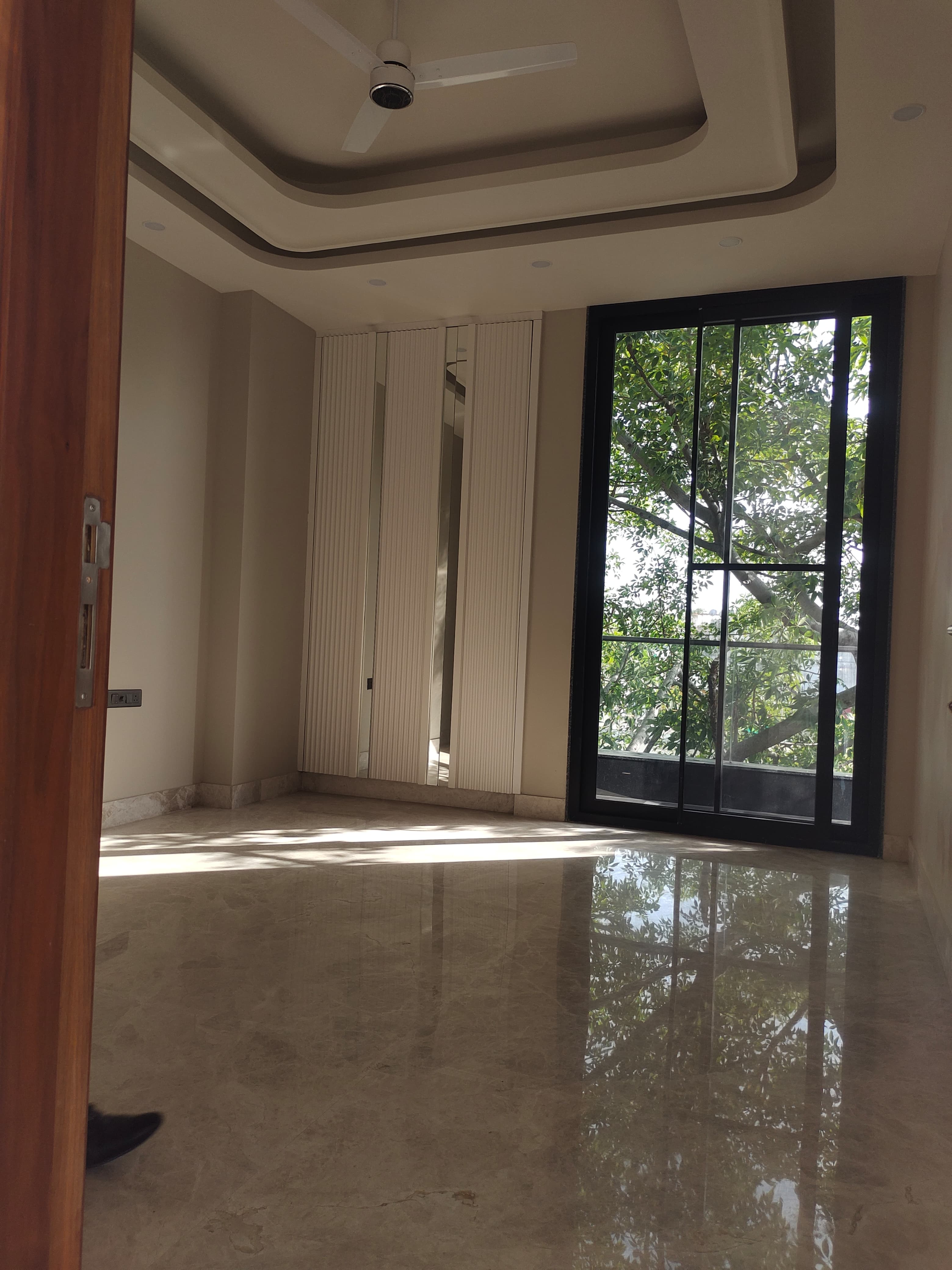 3 BHK + Servant Room Builder Floor For Rent in Greater Kailash I