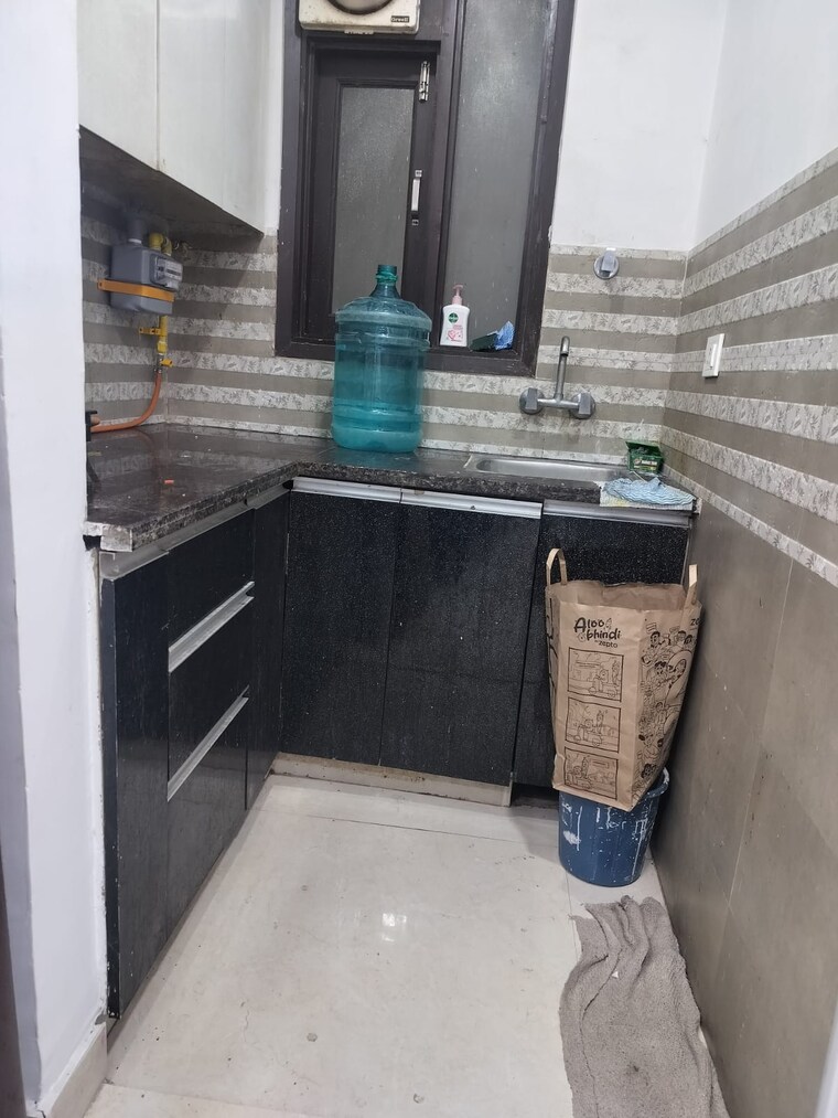 Kitchen, chattarpur 1 Bedroom 450 Sq.Ft. Builder Floor In Chattarpur Delhi 9224492