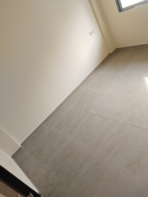 Room in 1 BHK Apartment at Tulsi Tower Nalasopara, Nalasopara East – for Sale