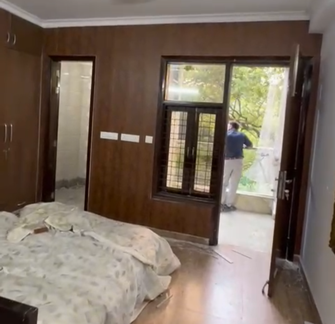 1 BHK + Pooja Room Builder Floor For Rent in Geetanjali Enclave 