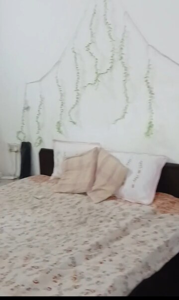 Bedroom in 1 RK Independent House at Sector 51 – for Rent