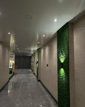 Building Lobby in 5 BHK Villa at Civil Lines – for Sale