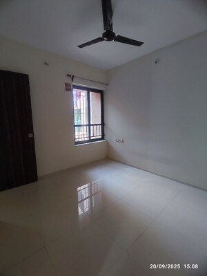 Room in 2 BHK Apartment at Rustomjee Virar Avenue L1 L2 And L4 Wing E And F, Virar West – for Rent