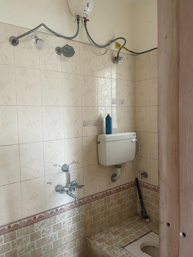 Bathroom, spring-glory-co-operative-society 2 Bedroom 1050 Sq.Ft. Apartment In Kharadi Pune 9224626