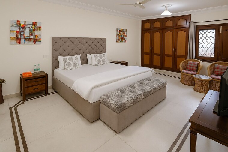 Bedroom, geetanjali enclave 4 Bedroom 500 Sq.Yd. Builder Floor In Geetanjali Enclave Delhi 9224617