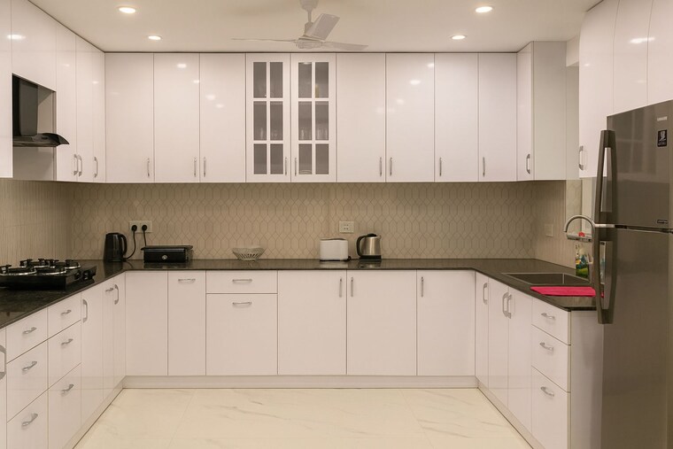 Kitchen, geetanjali enclave 4 Bedroom 500 Sq.Yd. Builder Floor In Geetanjali Enclave Delhi 9224617