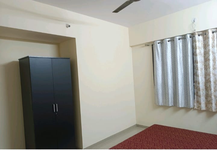 1.5 BHK + Pooja Room Apartment For Sale in Dosti Oak