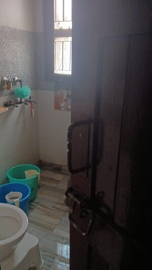 Master Bedroom in 6 BHK Villa at Civil Lines – for Sale