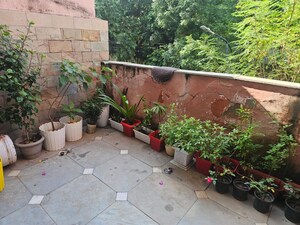 Balcony in 6 BHK Villa at Civil Lines – for Sale