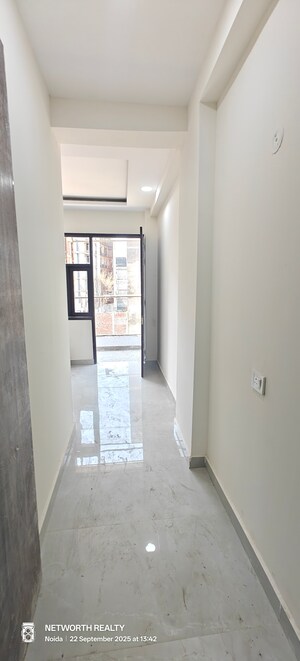 Bedroom in 2 BHK Builder Floor at Sector 73 – for Sale