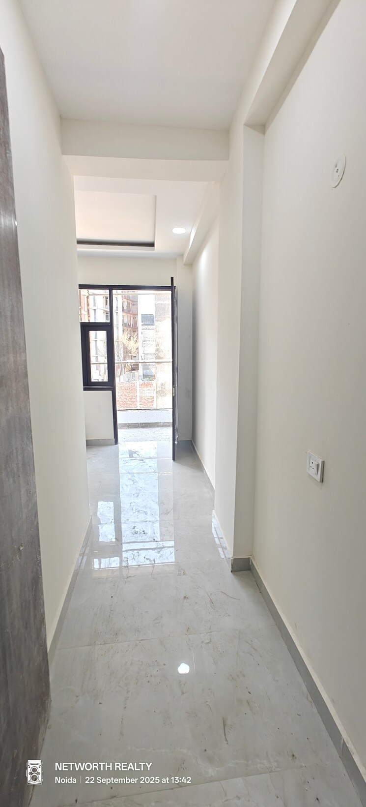 Bedroom, sector 73 2 Bedroom 1000 Sq.Ft. Builder Floor In Sector 73 Noida 9224647