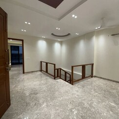 6+ BHK + Pooja Room,Servant Room,Extra Room Villa For Sale in Civil Lines