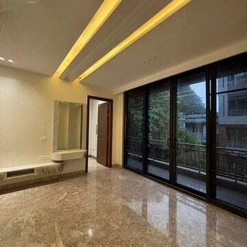 Room in 6+ BHK Villa at Civil Lines – for Sale