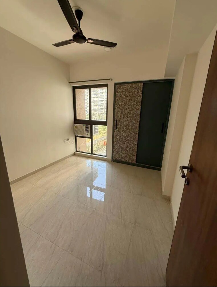 Bedroom, lodha-crown-quality-homes 2 Bedroom 650 Sq.Ft. Apartment In Majiwada Thane 9224652