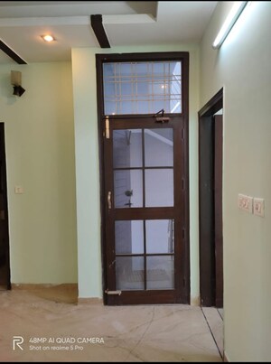 Room in 3 BHK Builder Floor at Sector 45 – for Sale