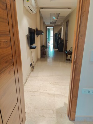 Room in 2 BHK Builder Floor at Lajpat Nagar ii – for Rent