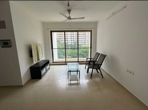2 BHK Apartment For Rent in Kalpataru Aura, Ghatkopar West