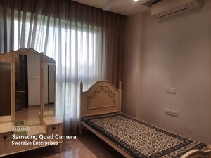 Bedroom in 1 BHK Apartment at Hiranandani Sorrento, Powai – for Rent
