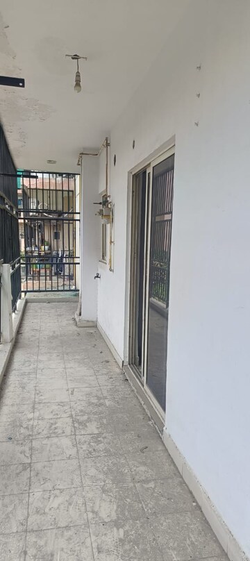 2.5 BHK Apartment For Rent in Gardenia Gateway, Sector 75