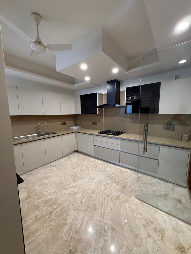Kitchen, safdarjung enclave 4 Bedroom 2300 Sq.Ft. Builder Floor In Safdarjung Enclave Delhi 9224718