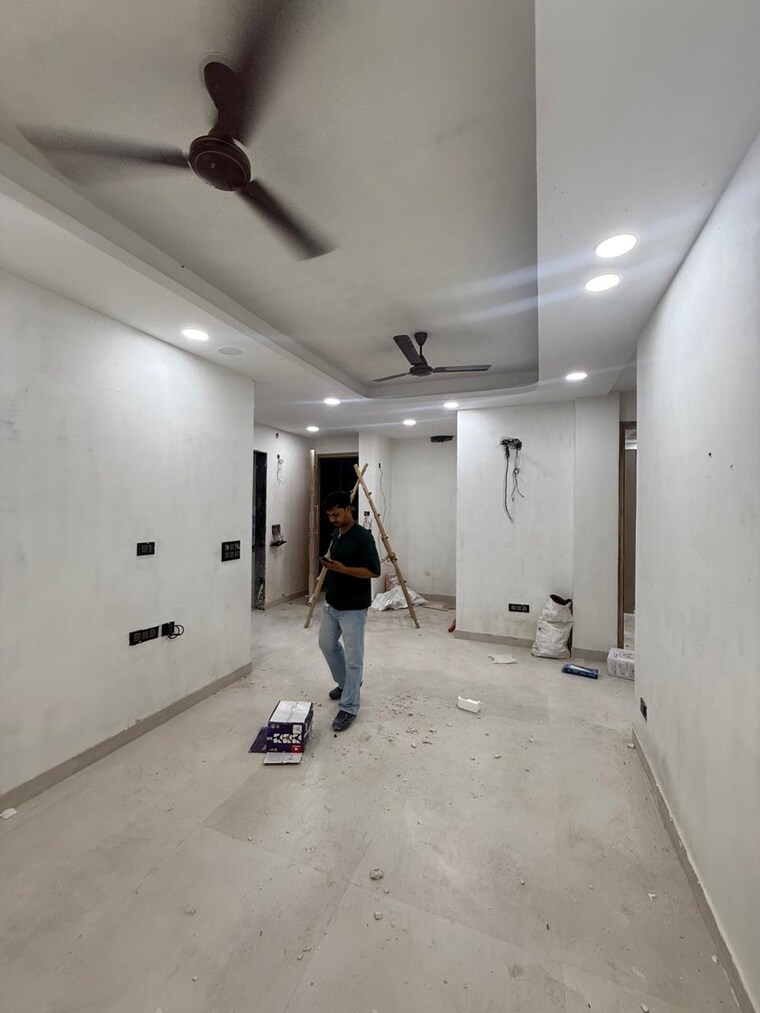 Bedroom, green park 3 Bedroom 125 Sq.Yd. Builder Floor In Green Park Delhi 9224731