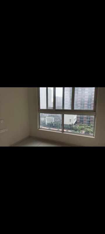 2 BHK Apartment For Rent in The Wadhwa Atmosphere, Mulund West