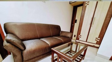 Furnished Amenities in 3 BHK Apartment at Lodha Venezia, Parel – for Rent