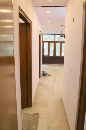 Building Lobby in 2 BHK Builder Floor at Chittaranjan Park – for Rent