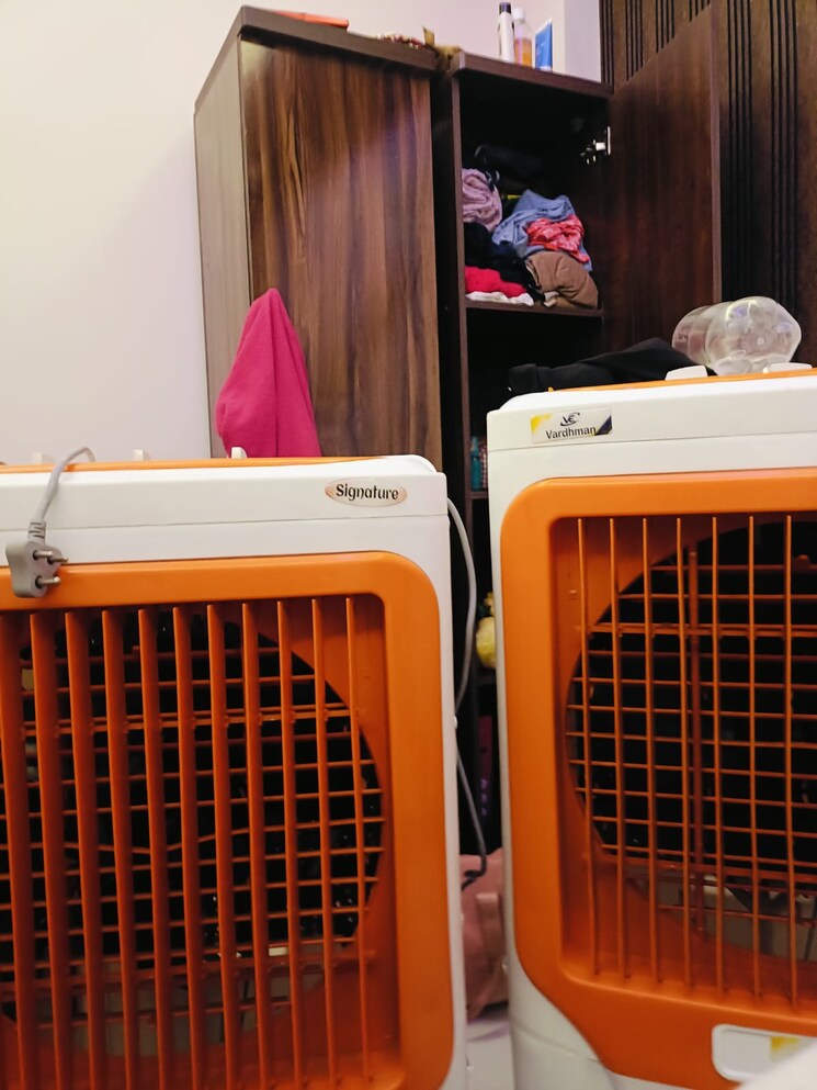 Balcony, govindpuri 3 Bedroom 900 Sq.Ft. Builder Floor In Govindpuri Delhi 9224827