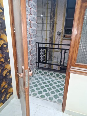Balcony in 2 BHK Builder Floor at Govindpuri – for Rent