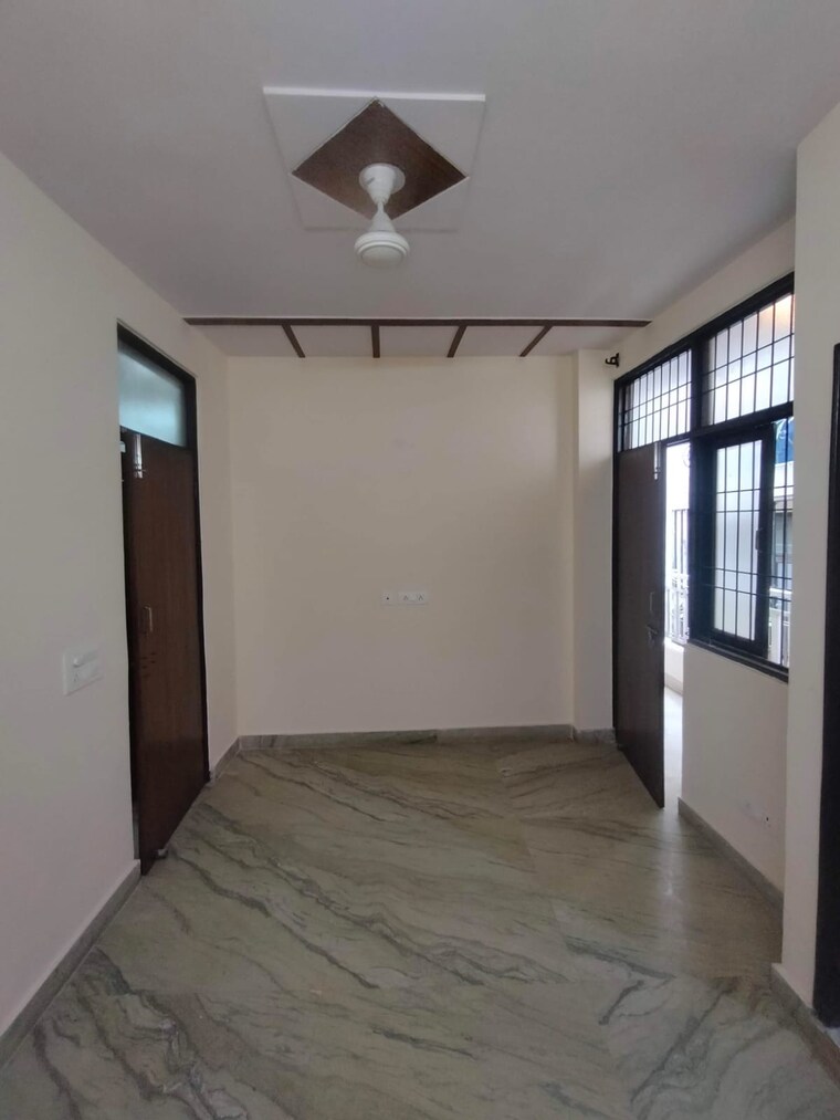 Room, govindpuri 2 Bedroom 590 Sq.Ft. Builder Floor In Govindpuri Delhi 9224857