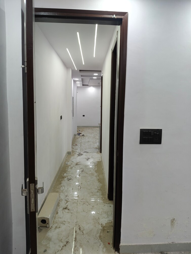 Cover Image, govindpuri 3 Bedroom 910 Sq.Ft. Builder Floor In Govindpuri Delhi 9224869