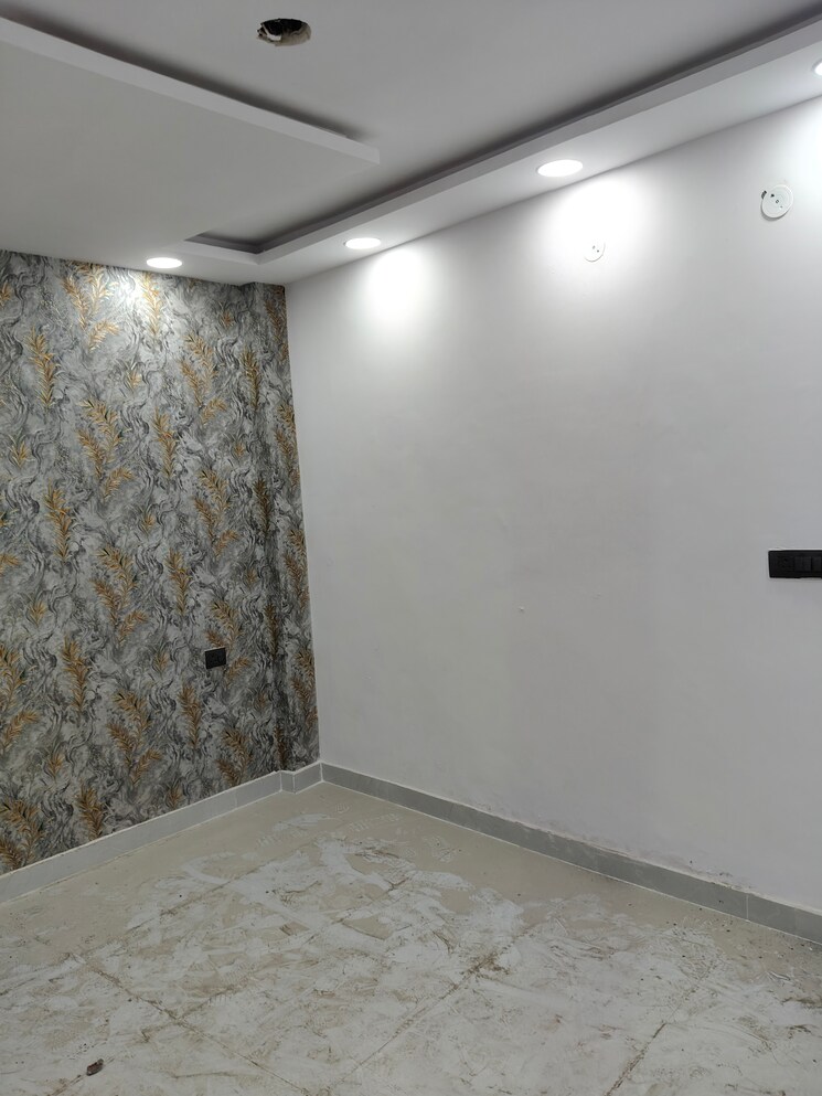 Room, govindpuri 3 Bedroom 910 Sq.Ft. Builder Floor In Govindpuri Delhi 9224869