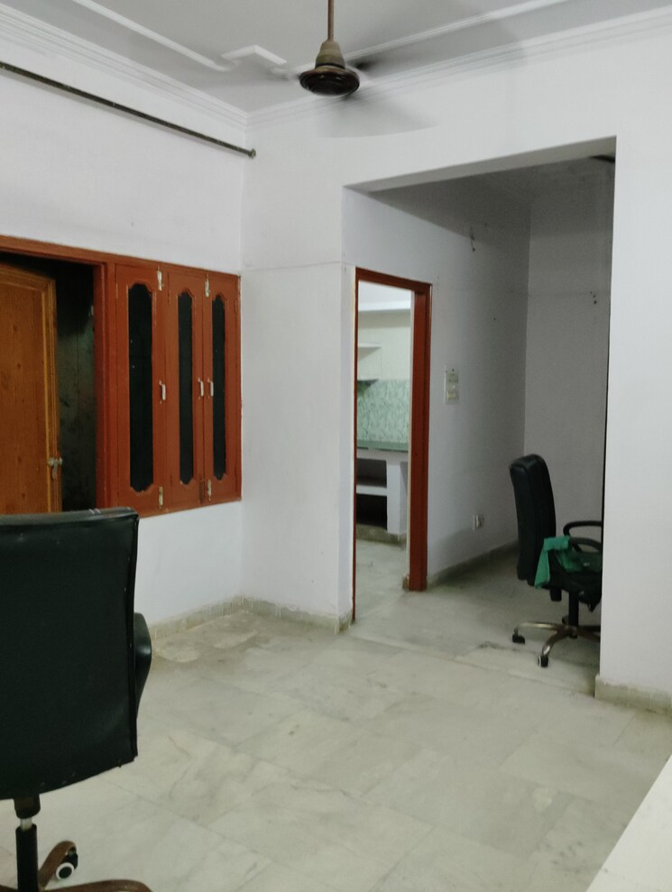 Floor Plan, mahanagar Commercial Office Space 1050 Sq.Ft. In Mahanagar Lucknow 9224950