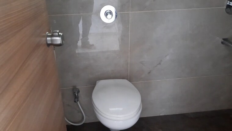 Attached Bathroom, sukhwani-skylines 2 Bedroom 821 Sq.Ft. Apartment In Wakad Pune 9225000