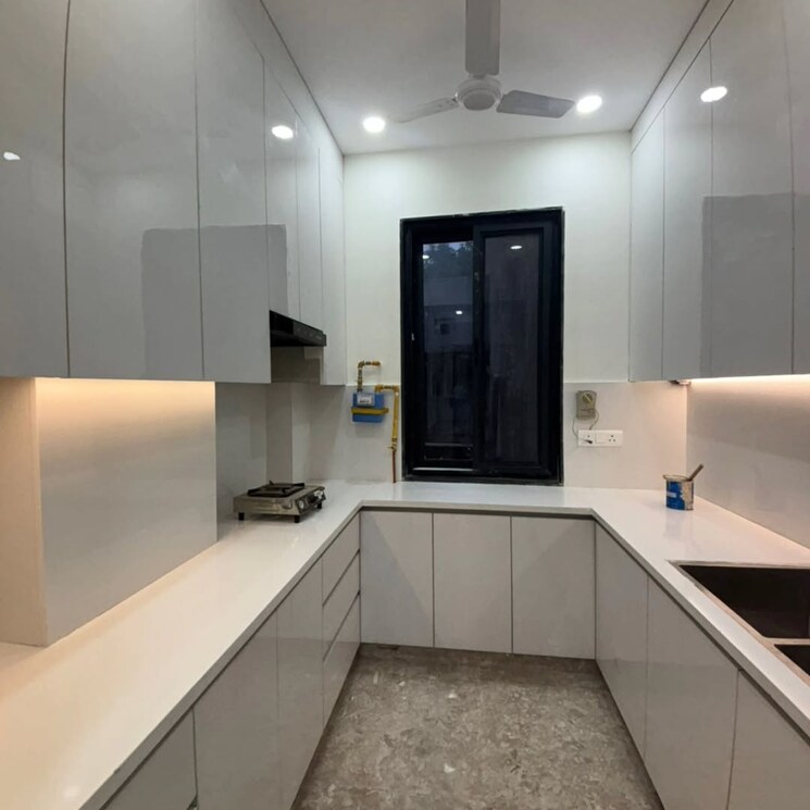 Kitchen, hudson lane 3 Bedroom 160 Sq.Yd. Builder Floor In Hudson Lane Delhi 9225004