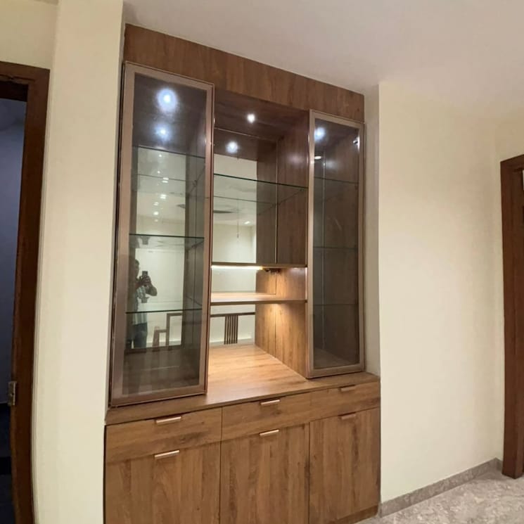 Room, hudson lane 3 Bedroom 160 Sq.Yd. Builder Floor In Hudson Lane Delhi 9225004