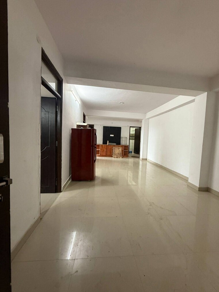 Room, burari 2.5 Bedroom 650 Sq.Ft. Builder Floor In Burari Delhi 9225007