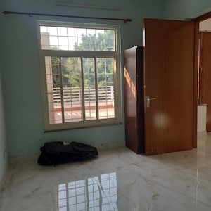 3 BHK Apartment For Rent in ACL Apartment, Vasant Kunj