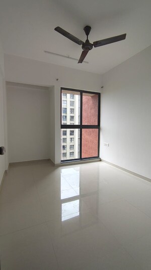 Room in 2 BHK Apartment at Lodha Palava Downtown Dombivli East, Dombivli East – for Rent