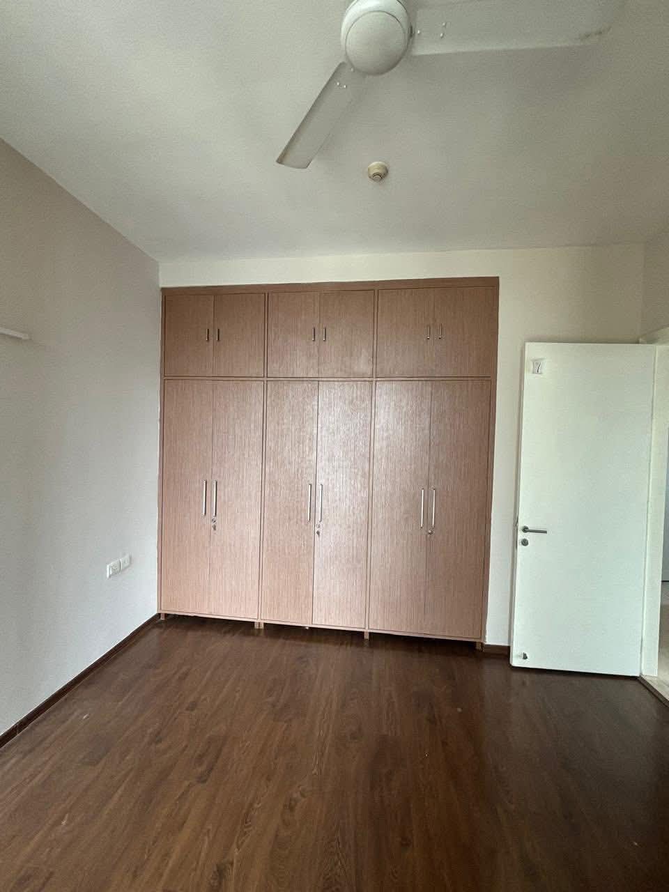 3 BHK + Servant Room Apartment For Sale in Ireo Victory Valley