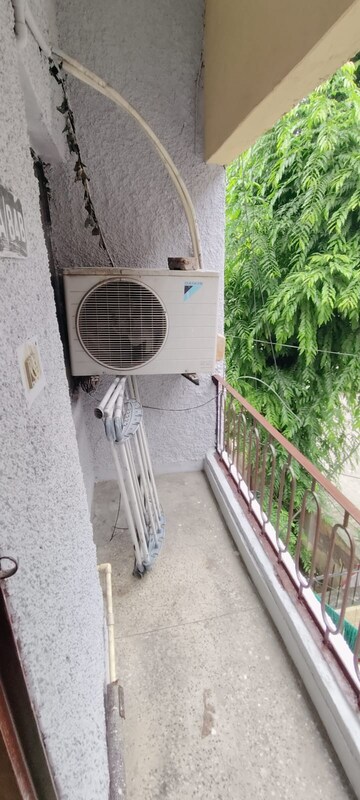 Balcony in 2 BHK Independent House at Sector 22 – for Rent