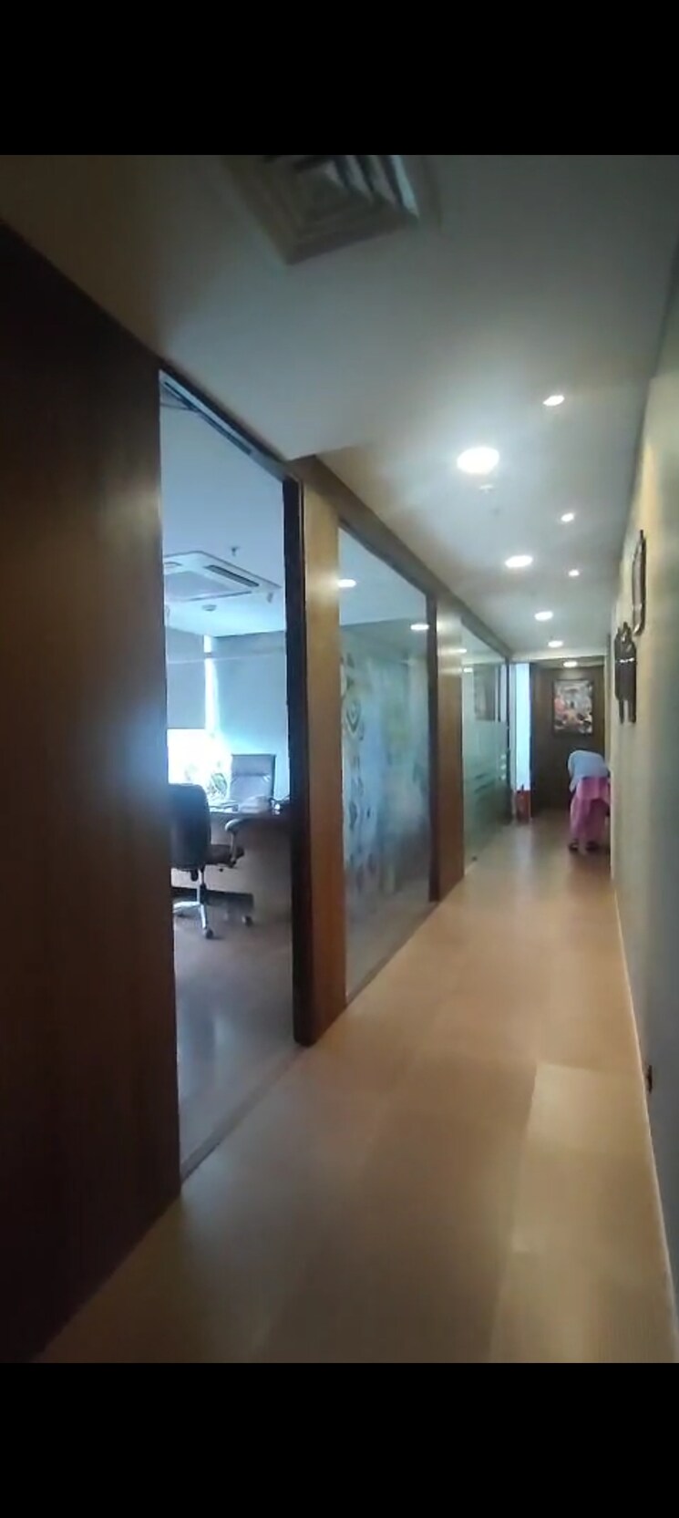 Team Area, lotus-grandeur Commercial Office Space 4800 Sq.Ft. In Andheri West Mumbai 9225123