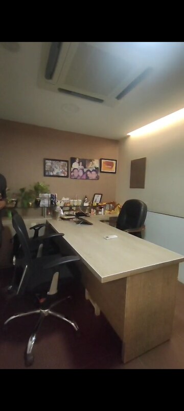  Office Space For Rent in Lotus Grandeur, Andheri West