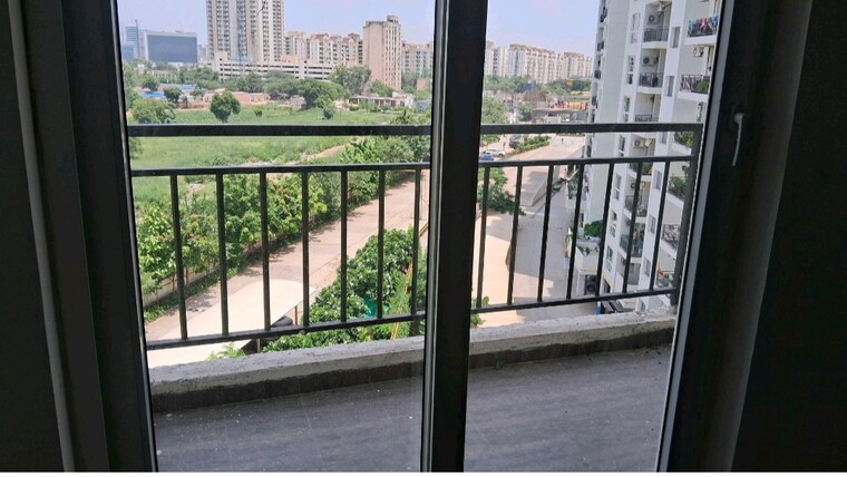 Balcony, umang-winter-hills 4 Bedroom 2550 Sq.Ft. Apartment In Sector 77 Gurgaon 9225113